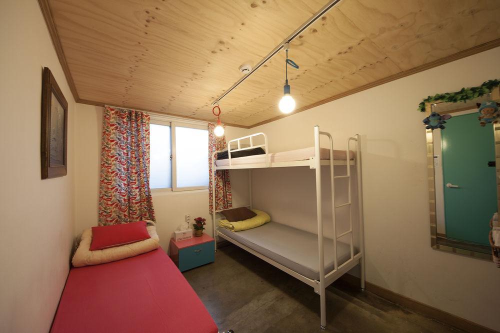 Hongdae Lazy Fox Hostel In Séoul Extérieur photo