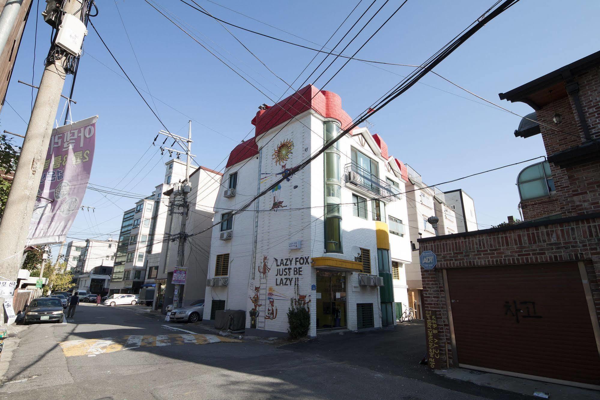 Hongdae Lazy Fox Hostel In Séoul Extérieur photo