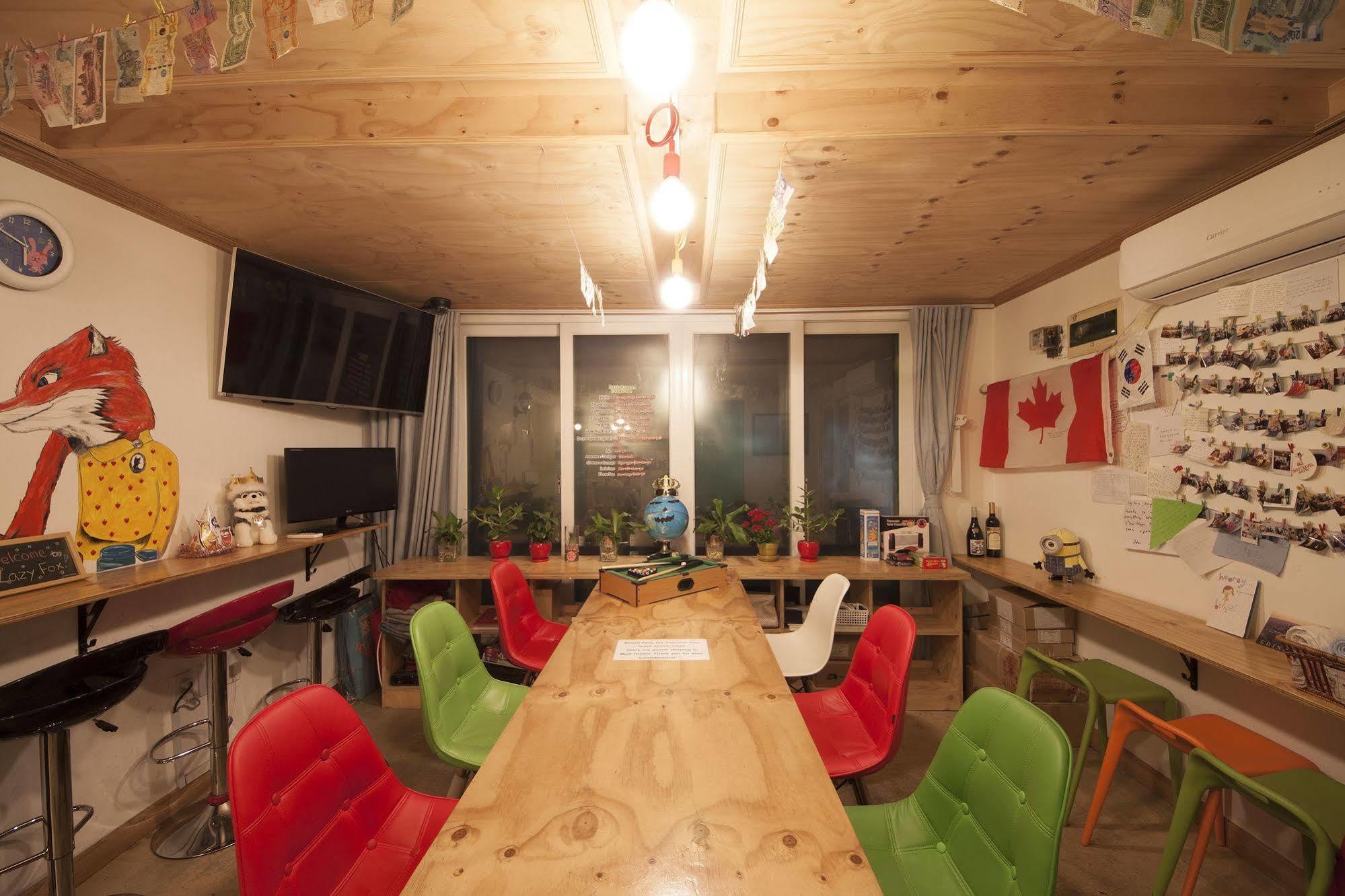 Hongdae Lazy Fox Hostel In Séoul Extérieur photo
